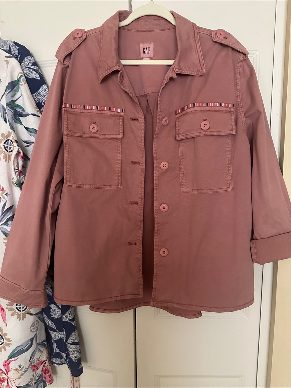 GAP Women’s Dusty Rose Utility Jacket with Chest Pockets